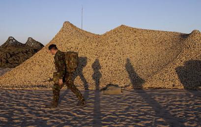 capt.1046455891.kuwait_britain_iraq_xlr104