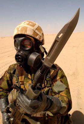 capt.1047777337.kuwait_iraq_britain_military_lon103